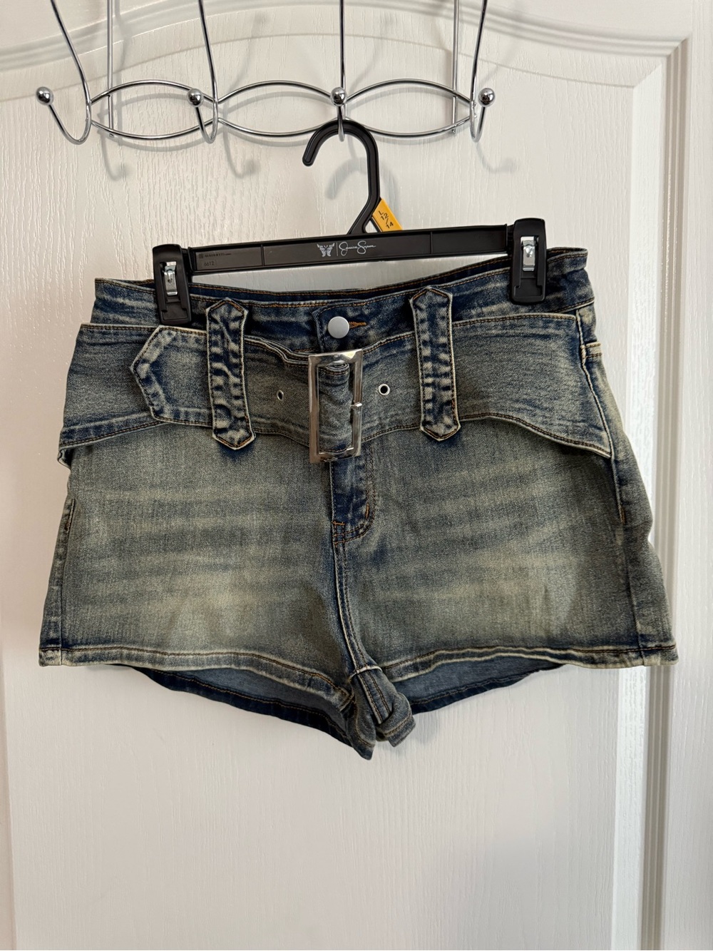High-Waist Washed Denim Women’s Shorts with Belt